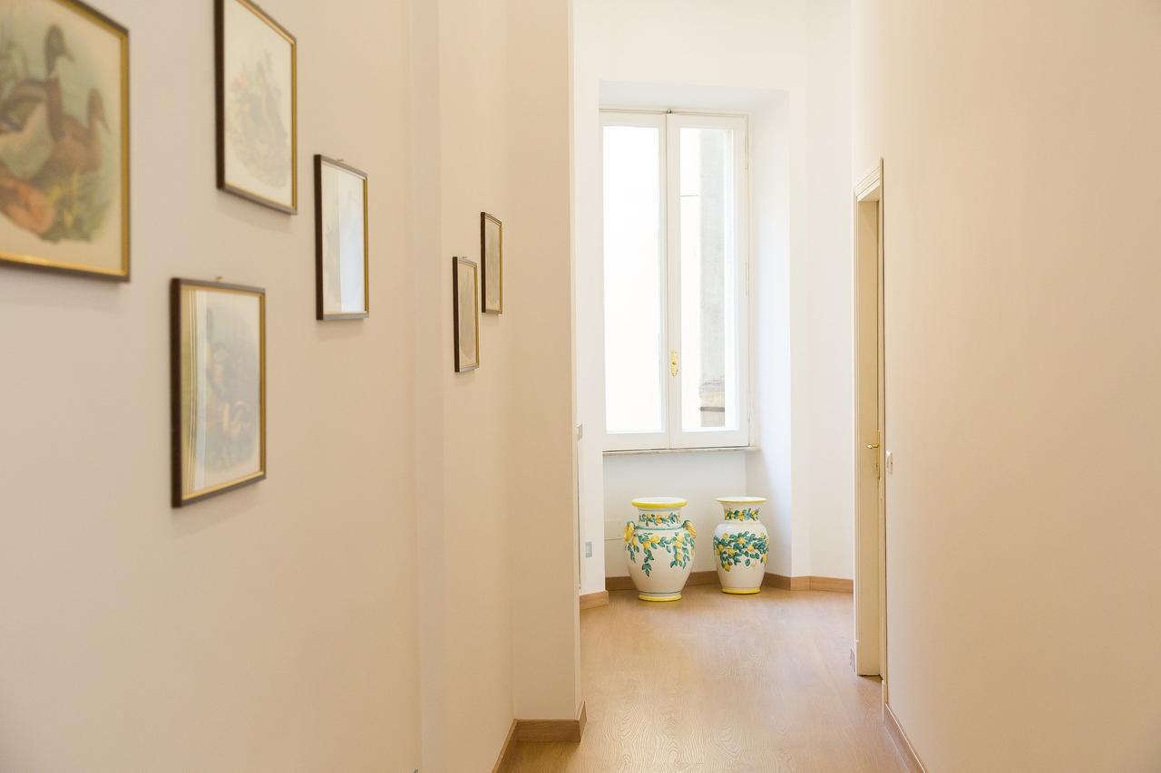 Prestigious Apartment Via Barberini Roma Eksteriør bilde