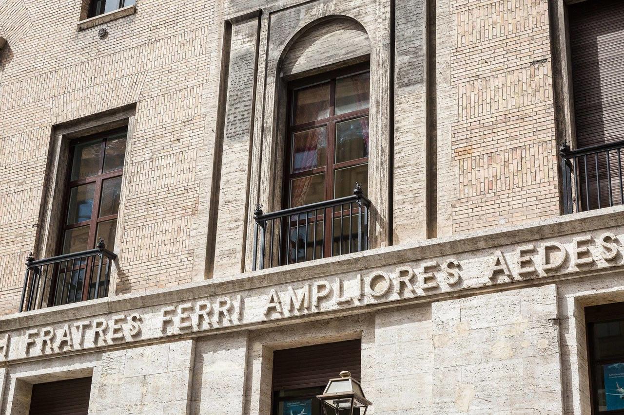 Prestigious Apartment Via Barberini Roma Eksteriør bilde